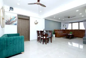 Malad HomeSuite - 4 BHK with Balcony - Image 4