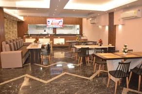 The Rividium Hotel - Image 2