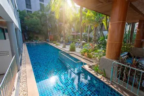 Honey Resort - Image 4