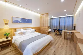 Qingtai Su-style Garden Cultural Hotel - Image 2