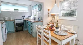The Cottage - Image 5