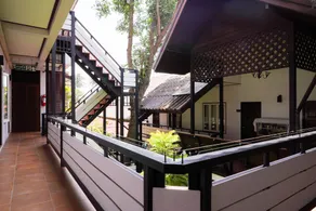 Thanicha Resort Amphawa - Image 4