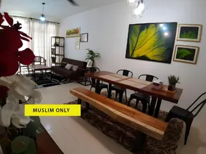 ORCHIDD HOMESTAY GAMBANG - Image 1