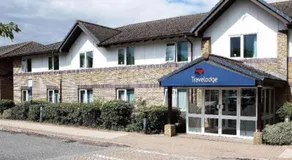 Travelodge Bicester Cherwell Valley M40 - Image 3