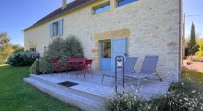 Le Clos des Buis Chambre d'Hôtes Côté Cour - Image 3