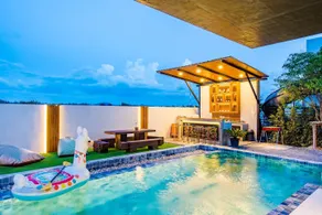 Holiday Sunset Private Pool Villa - Image 5