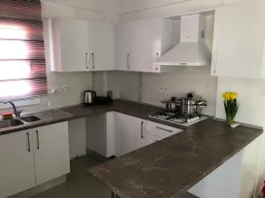 Three Bedroom Apt, Central Location, spacious - Image 3