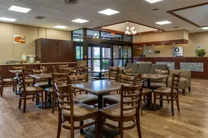 Comfort Inn - Image 4