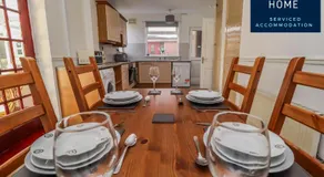 Free Parking, Ideal for long term contractor, etc stays, Fast WIFI, 3 miles 7 mins drive to Nissan, 15 mins to Sunderland Newcastle, Regular Housekeeping Options - Dwellcome Home Ltd 3 DOUBLE Bedroom House Boldon - see our site for assurance - Image 5