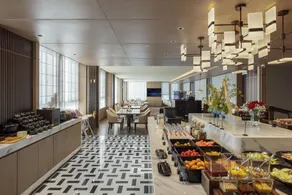 Atour Hotel Nanjing Drum Tower Square East Beijing Road - Image 5