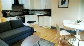 RIOSHOUSE George-Inn - Image 3