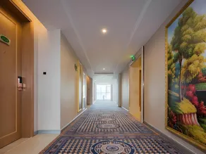 Vienna International Hotel  Zhejiang Jiaxing Longding Wanda Square - Image 3