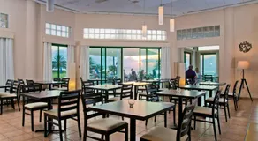 Natura Beach Hotel And Villas - Image 5