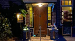 DeVilla - Boutique Suites - Image 4