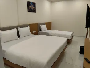 HOTEL URBAN NEST - Image 5