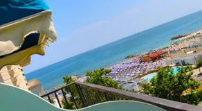 Hotel Bristol - a 30 mt dalla spiaggia - Image 4