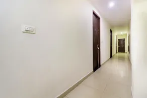 OYO 66249 Hotel Param Residency - Image 5