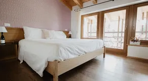 Cardo Boutique&Wine Resort - Image 2