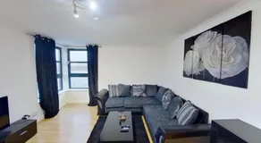 OrangeApartments Riverside Drive,5 Minutes from City Centre - Image 5
