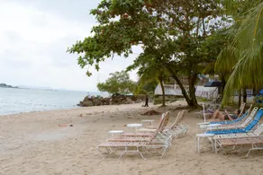 J Beach Suites At Rainbow Paradise - Image 5