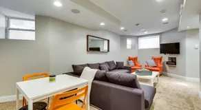 Garage Parking! Walk to Logan Square Station Plus Great Local Restaurants and Bars - Image 4