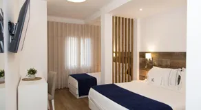 Hotel Veleiro - Image 2