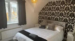 Executive Stays Uxbridge - Image 2