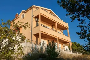 Summerheaven Apartments - Image 5