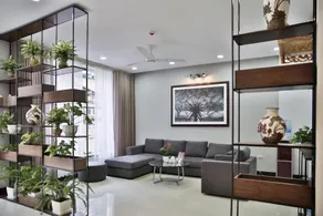 V House 6 Serviced Apartment - Image 2