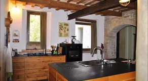 Stone farmhouse in Moie - Image 4