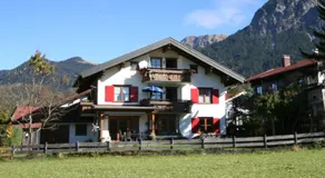 Alpenflair Ferienwohnungen Whg. 304+203 - Image 5