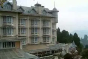 Cedar Inn - Image 1