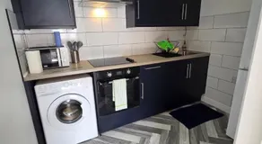 The Spacious Suite by JS Apartments - Image 2