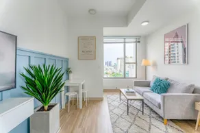 DANNY’s STYLIST FREE POOL APT in CBD, Bui Vien - Image 4