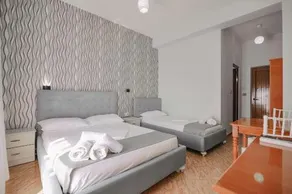 Hotel Panorama - Image 3