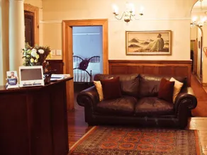 Mountain Manor Guest House & Executive Suites - Image 4