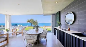 Riva - Oceanfront, Heated pool, 3 bathrooms, Sleeps 8 - Image 3