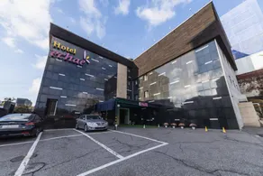 Echae Hotel - Image 3