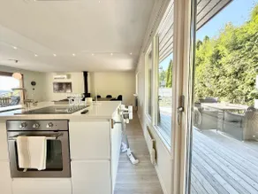 Workers Villa • 5BR • 10 Beds • 2 Bath - Image 3