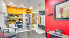 Dallas Studio with Home Office - 4 Mi to Fair Park! - Image 4