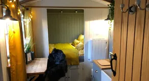Miners Hut - Image 2