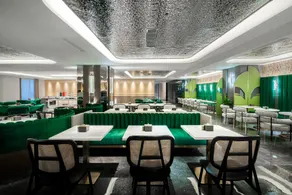 R Royalss Hotel, Chengdu Chunxi Road Taikooli Tianfu - Image 4