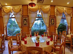 Hotel Mandalay - Image 4