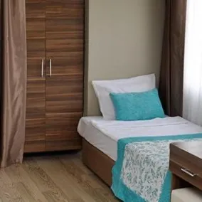 bluemare beach hotel - Image 1