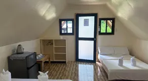 Dwarf Guest House - Image 2