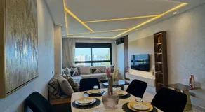 Appartement à 2min de la mer et de la gare TGV avec piscine - Image 4