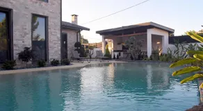 maura beach villas family - Image 3