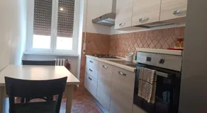 Beauty apartment in the green, direct link with center - Image 2