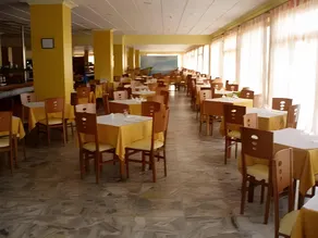 Hotel Natura Park - Image 2