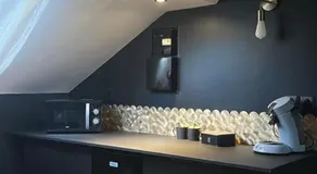 Love Room - Image 5